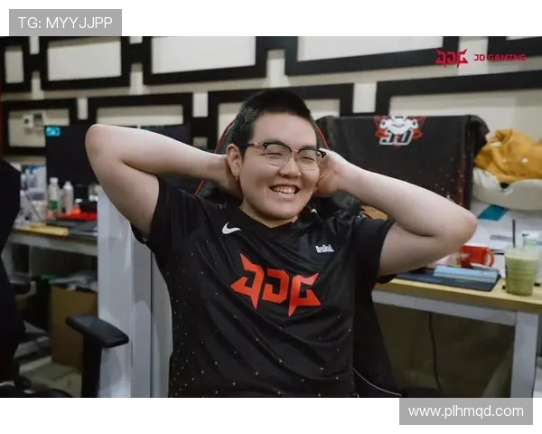 JDG在大师赛中的意识表现分析与战术解读