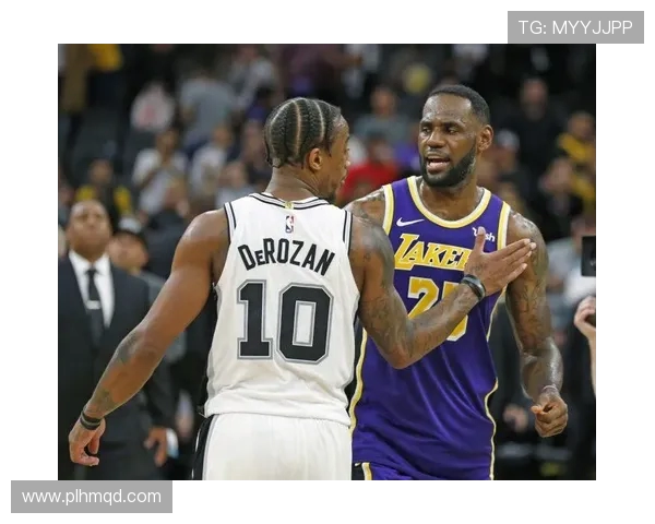 德马尔德罗赞的篮球之路与个人成长历程探讨