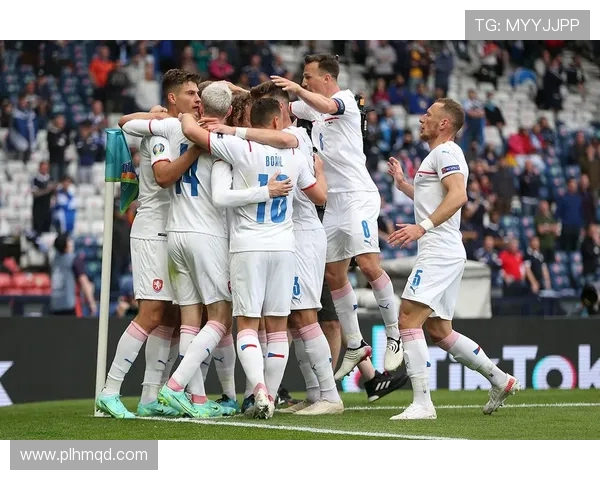 捷克与荷兰篮球对决直播全程回顾精彩瞬间与赛后分析 捷克与荷兰篮球对决直播全程回顾精彩瞬间与赛后分析