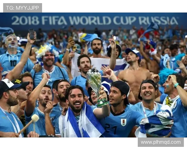 日本足球迎战乌拉圭队的精彩对决展现两国足球实力的巅峰较量 日本足球迎战乌拉圭队的精彩对决展现两国足球实力的巅峰较量