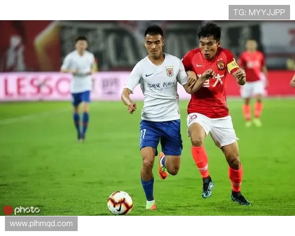 鲁能与恒大激战回顾精彩瞬间分析与赛后点评