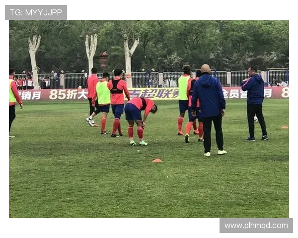 张军独家分享足球心得与技巧助你提升球技的秘诀与经验